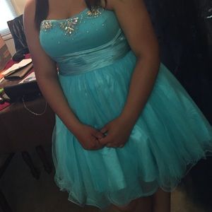 Blue short dress